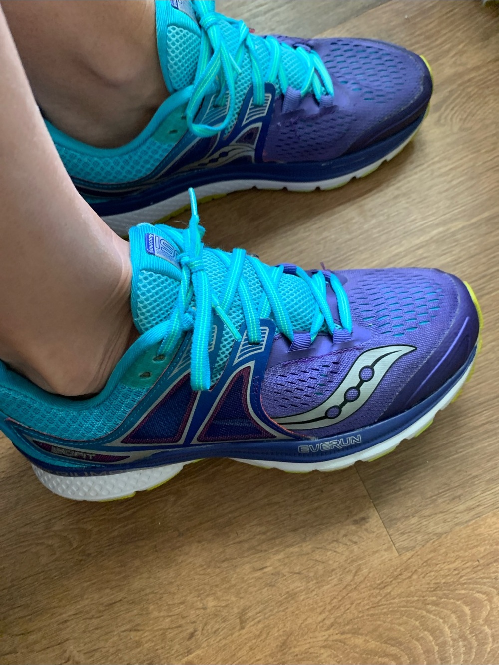 Saucony Women's Purple and Teal Athletic Running Shoes